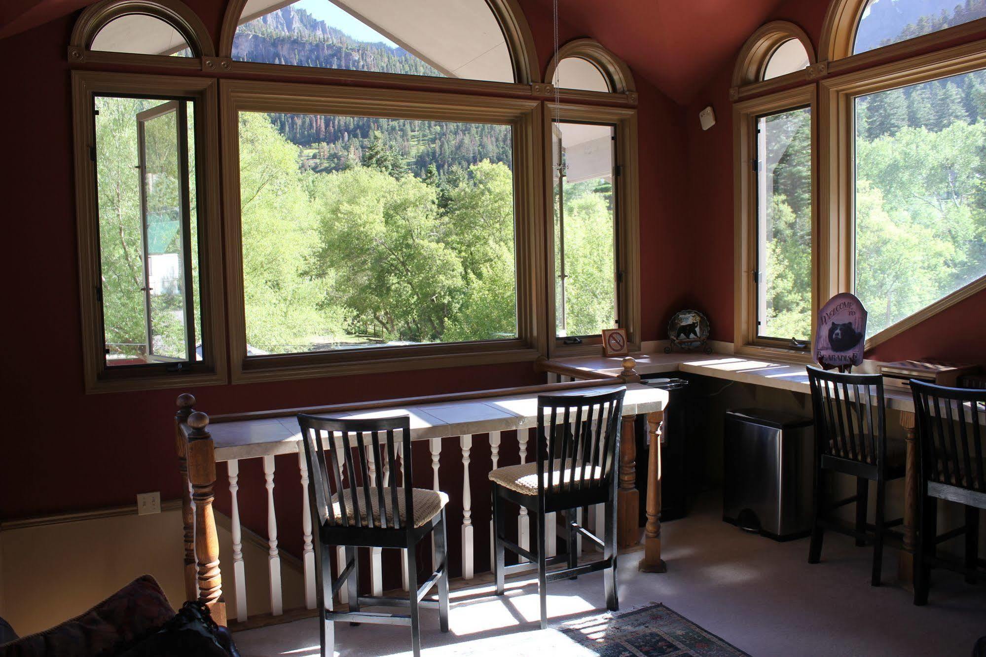 Black Bear Manor Bed & Breakfast Ouray ภายนอก รูปภาพ